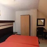 Hotel Byalo 3*