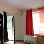 Hotel Byalo 3*