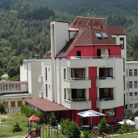 Byalo Hotel Banite